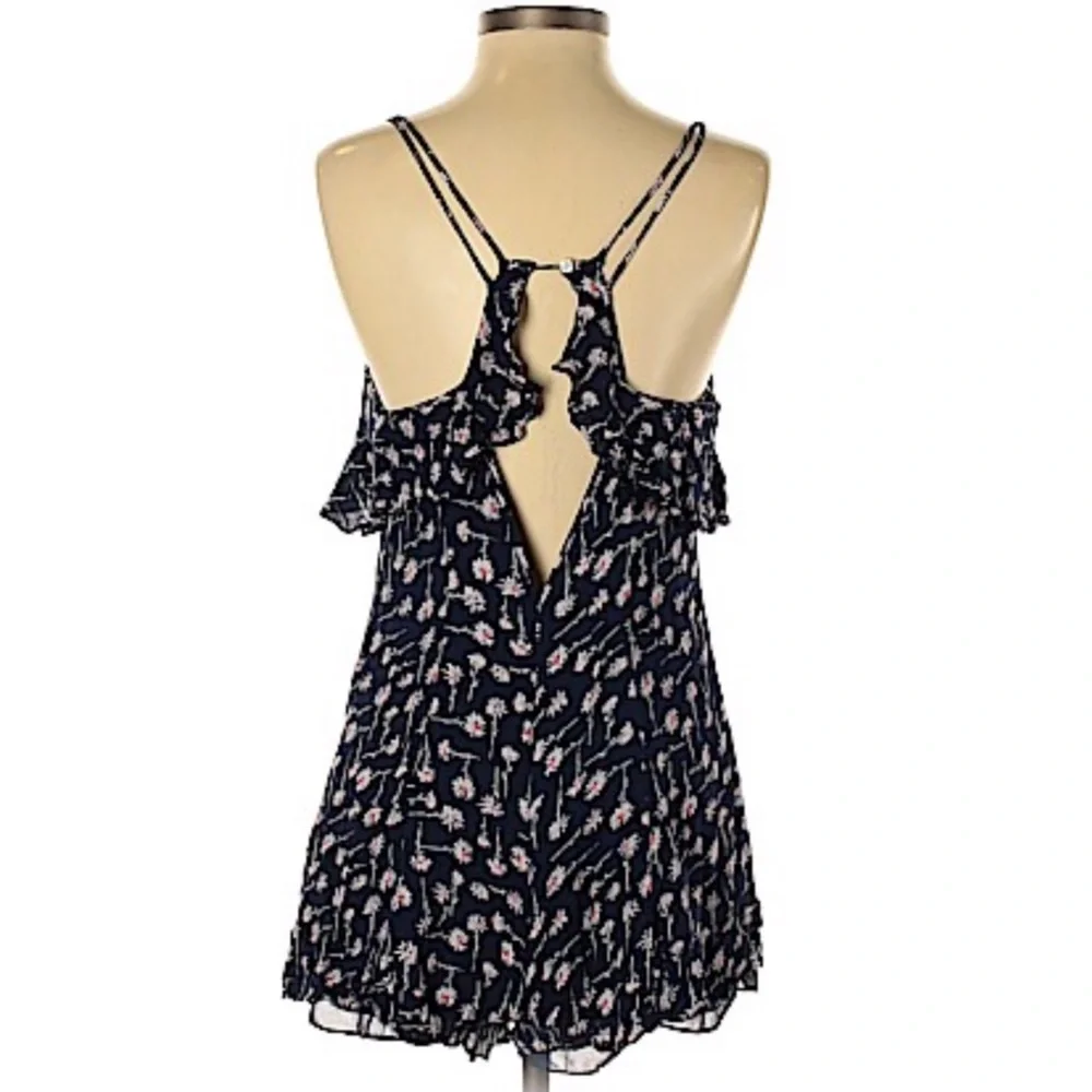Urban Outfitters Kimchi Floral Blue Romper - Picture 5 of 5